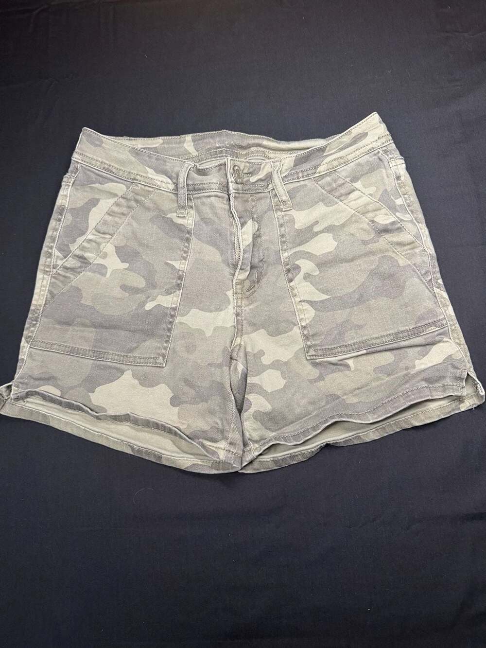 Seven7 Utility Camo Shorts Women's 4